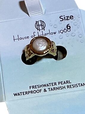 House of Harlow Pearl Ring, Waterproof, Tarnish Resistant, Gold Band, Size 6 NEW